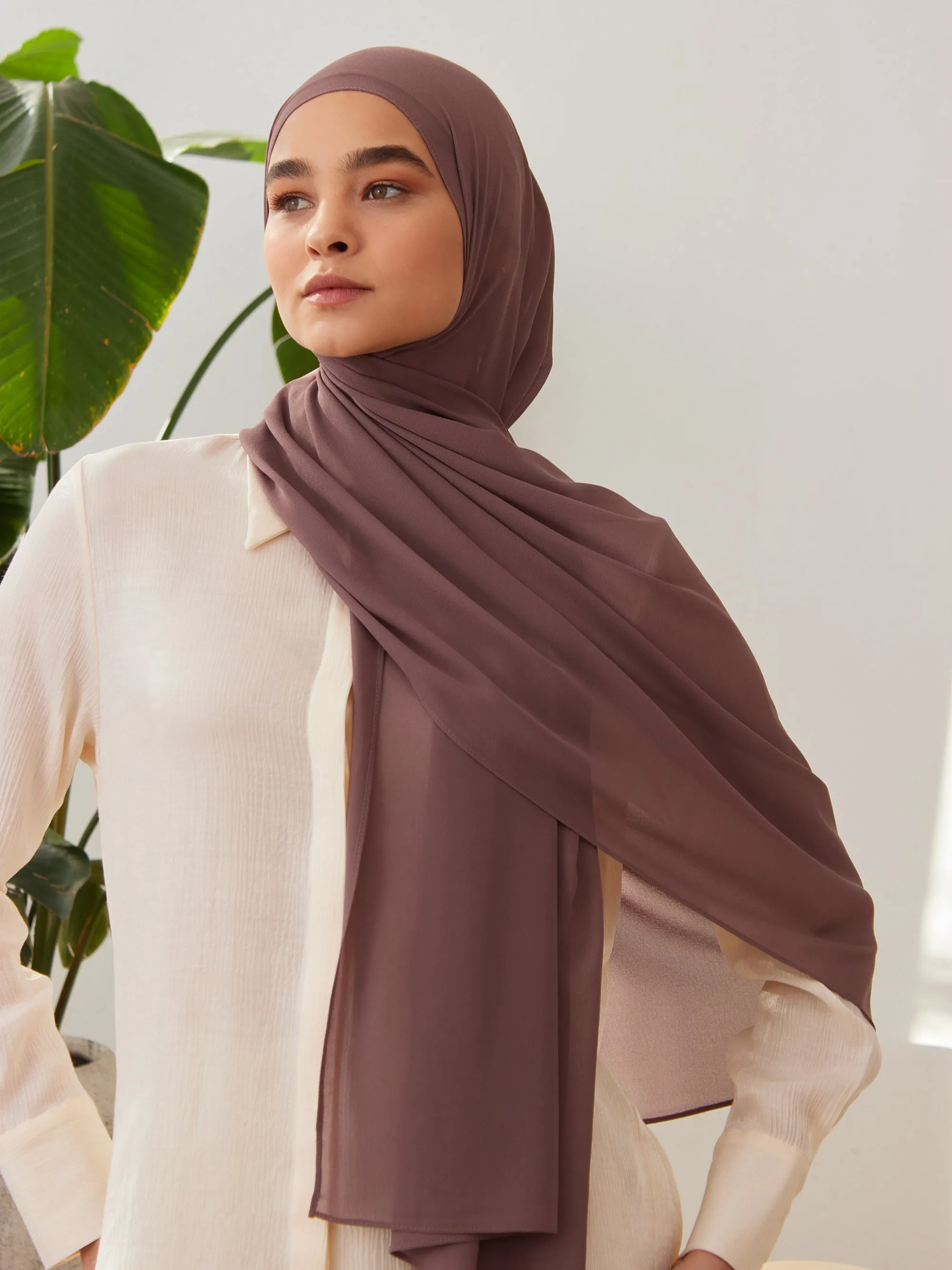 Deluxe Chiffon Hijab Rose Brown