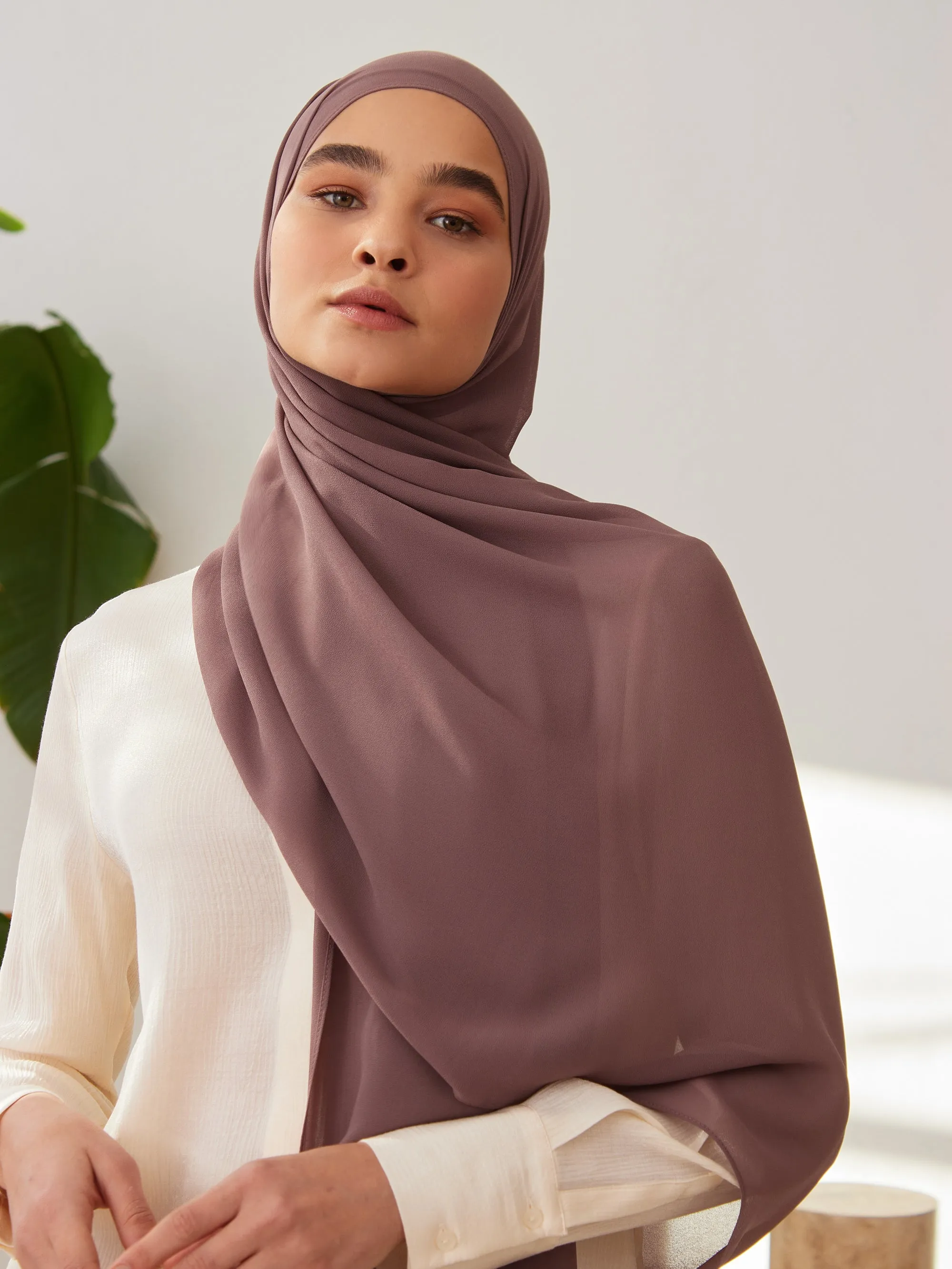 Deluxe Chiffon Hijab Rose Brown