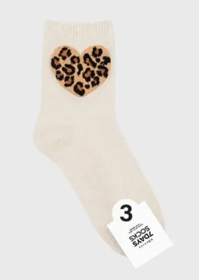 Women's Fluff Leopard Print Heart Crew Socks -Ivory